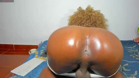 vicky manuela online show from 09.26.25