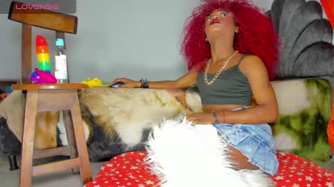Snapshot of vicky_hotteei chatting on 06.10.26 vicky manuela online show from 06.10.26