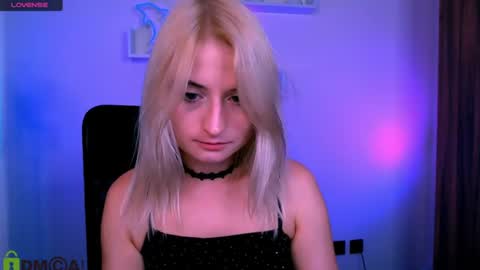 vicky_kim online show from 07.14.26