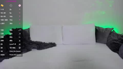 Vicky Boo online show from 04.21.26