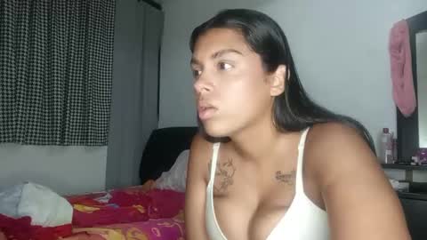 vickyhm22 online show from 09.09.25