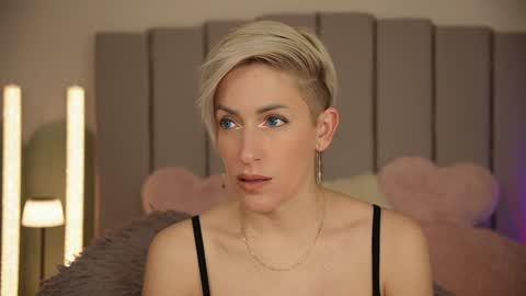 vickysecret96 online show from 01.28.25