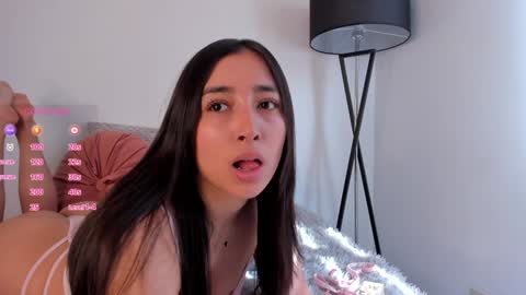 Victoria  online show from 02.04.25