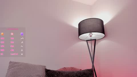 Victoria  online show from 02.08.25