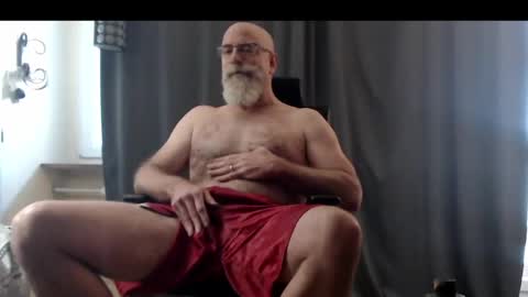 Vic online show from 12.03.24