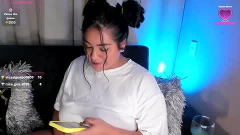 Victoria Serna  online show from 03.12.25