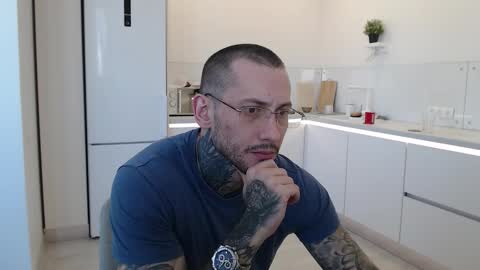 Snapshot of victor_rhino chatting on 02.06.26 Victor rhinoff online show from 02.06.26