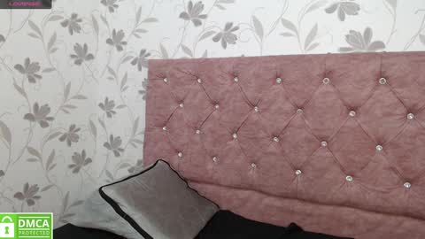 Victoria  online show from 01.13.25