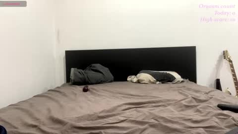 Victoria97 online show from 12.13.24