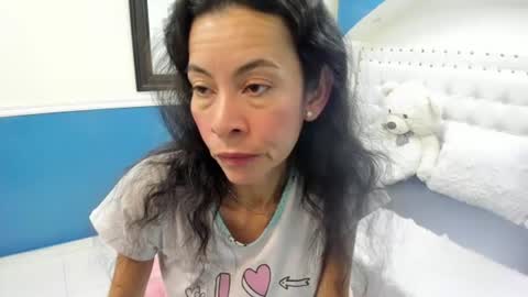 Victoria  grey  online show from 07.27.26