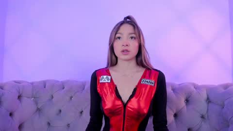 Snapshot of victoria_adams14 chatting on 02.04.25 Victoria for you online show from 02.04.25