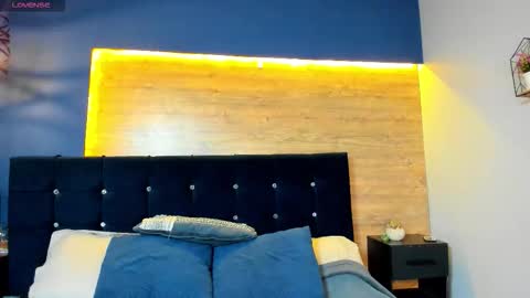 Victoria online show from 11.16.25