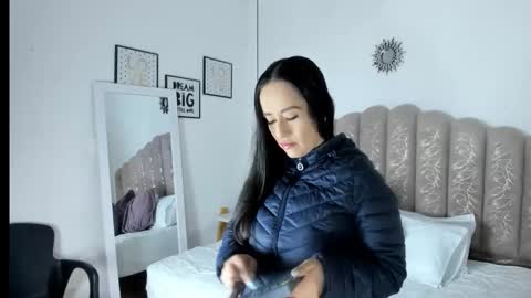 valentina online show from 10.12.25