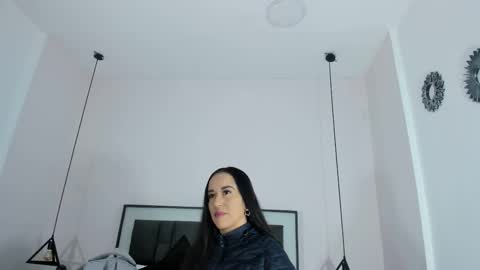 valentina online show from 11.22.25