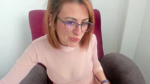 VICTORIA online show from 09.08.25