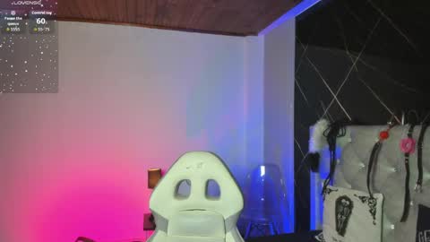 victoria_floyd1 online show from 04.20.26