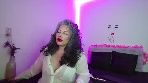 Victoria Lover online show from 07.16.26