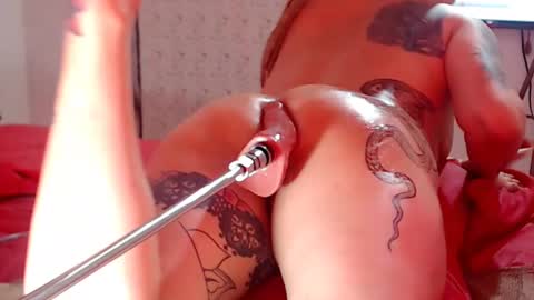 victoria_luxe online show from 03.06.25