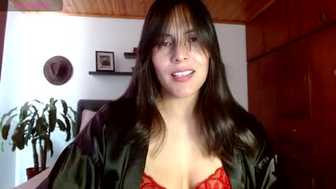 Snapshot of victoria_martelo chatting on 05.13.26 VICTORIA MARTELO online show from 05.13.26