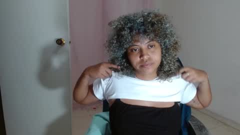 VICKY online show from 01.16.25