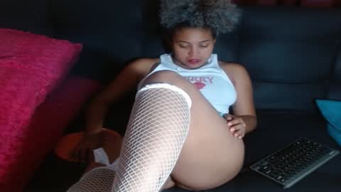 VICKY online show from 02.02.25