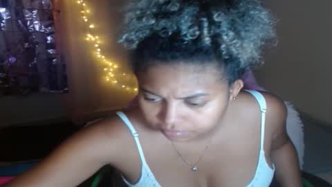 VICKY online show from 12.03.25