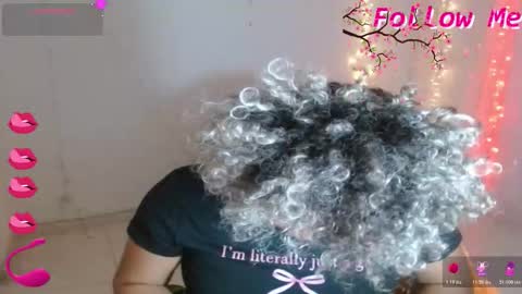 VICKY online show from 02.11.26