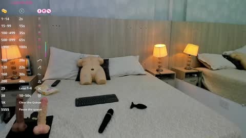 Snapshot of victoria_pachon chatting on 04.08.26 victoria_pachon online show from 04.08.26