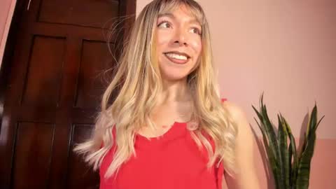 D A N I online show from 09.25.25