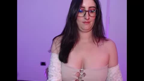 Victoria online show from 12.10.24