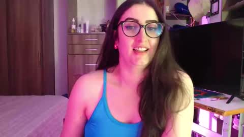 Victoria online show from 04.24.26