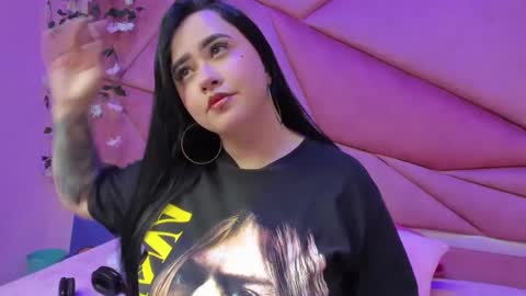 Victoria online show from 10.06.25