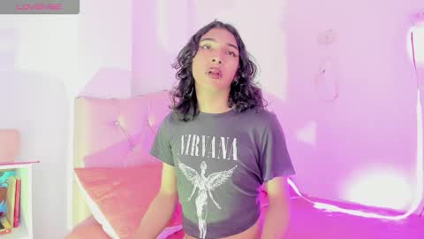 Victoria online show from 11.28.25