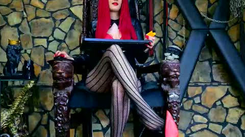 Victoria Heller online show from 02.20.26