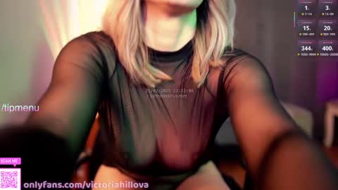 Victoria Hillova online show from 02.21.25