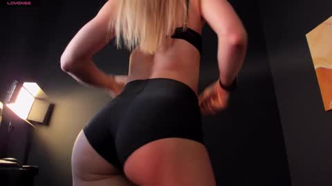 Victoria online show from 01.28.25