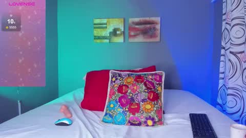 victoriameller online show from 02.06.26