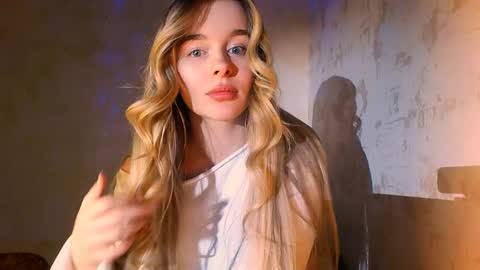 Eva and Victor online show from 12.05.24