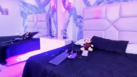 victoriasanz_ online show from 09.11.25