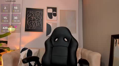 Victoria Vixen online show from 12.03.25