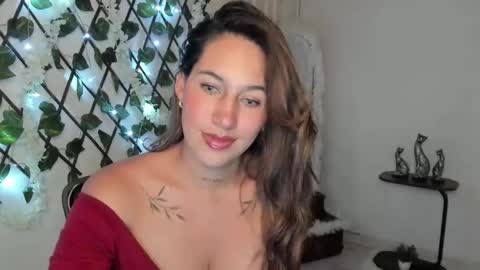 Victoria online show from 11.20.25