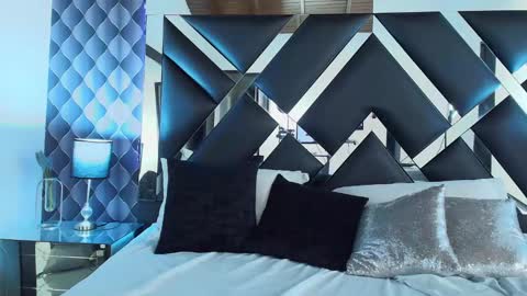 victtoria lee online show from 01.17.25