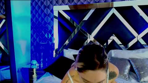 victtoria lee online show from 03.12.25