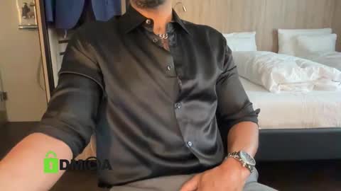 Snapshot of videocamm chatting on 02.01.26 videocamm online show from 02.01.26