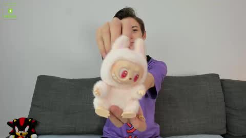 Viego Pattel online show from 10.27.25