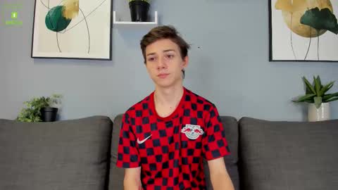 Viego Pattel online show from 11.14.25