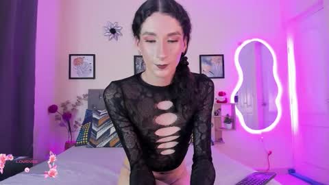 Snapshot of viioleta_cam chatting on 02.02.26 Violet online show from 02.02.26