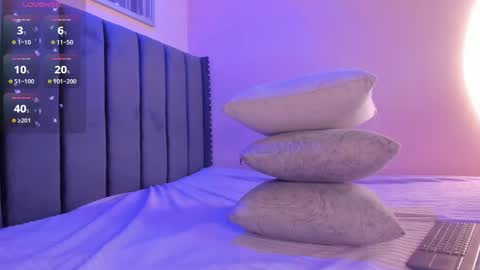 Viiolett online show from 02.05.25