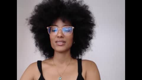 viiolettaaa online show from 05.18.26