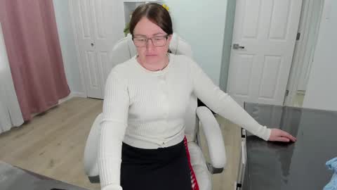 Ukrainian-woman online show from 02.20.25